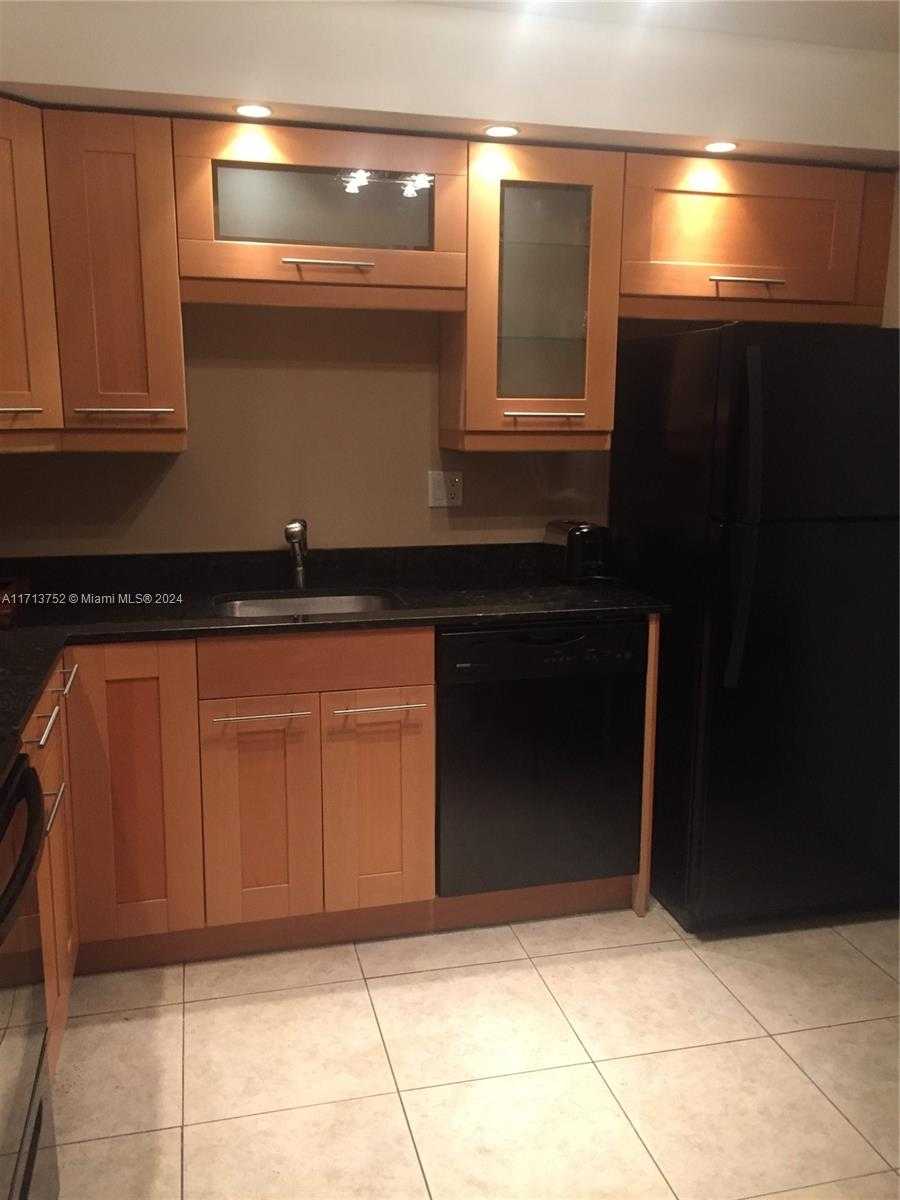 Small Image of 1849 SOUTH OCEAN DR #206, Hallandale Beach Number 8