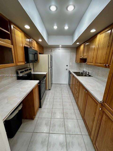 Small Image of 5401 COLLINS AVE #1512, Miami Beach Number 4