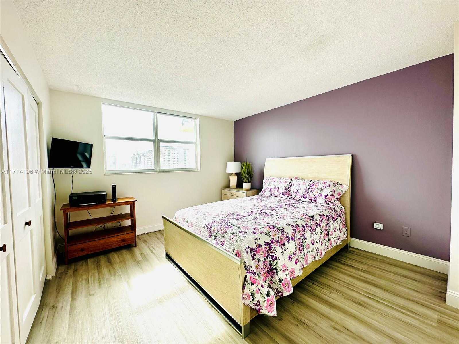 Small Image of 1501 SOUTH OCEAN DR #1105, Hollywood Number 11