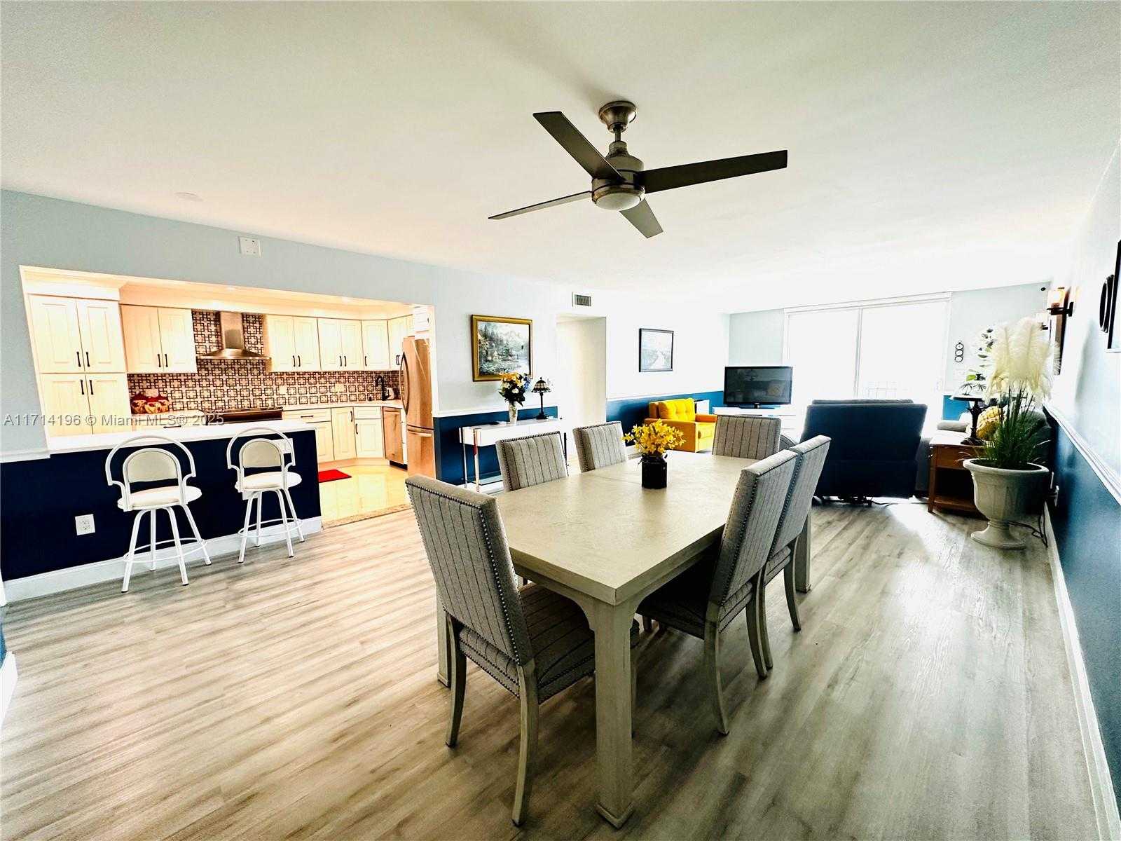 Small Image of 1501 SOUTH OCEAN DR #1105, Hollywood Number 4