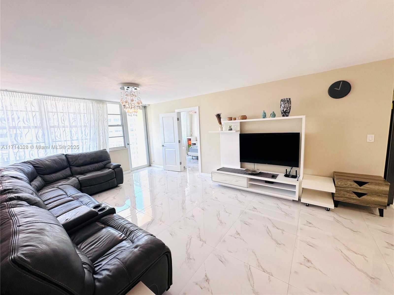 Small Image of 251 174TH ST #1809, Sunny Isles Beach Number 5