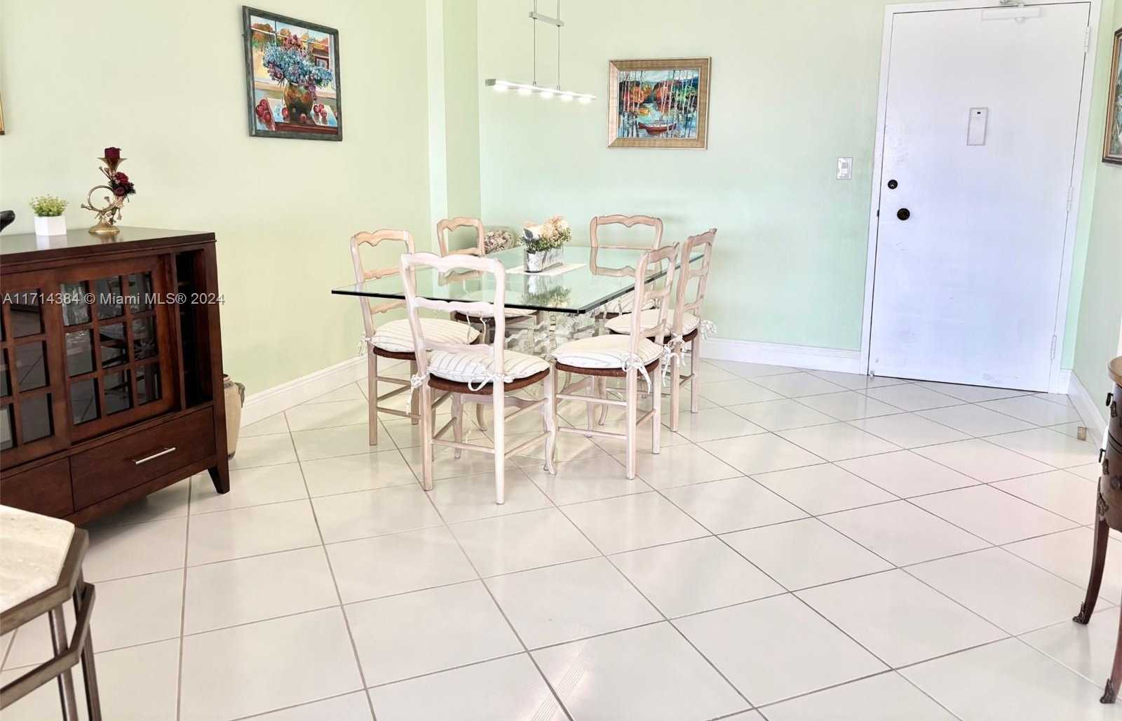 Small Image of 1985 S Ocean Dr, Hallandale Beach, FL 33009, USA Number 18