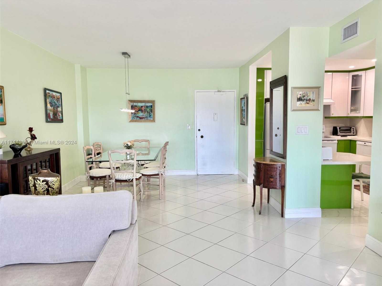 Small Image of 1985 S Ocean Dr, Hallandale Beach, FL 33009, USA Number 19