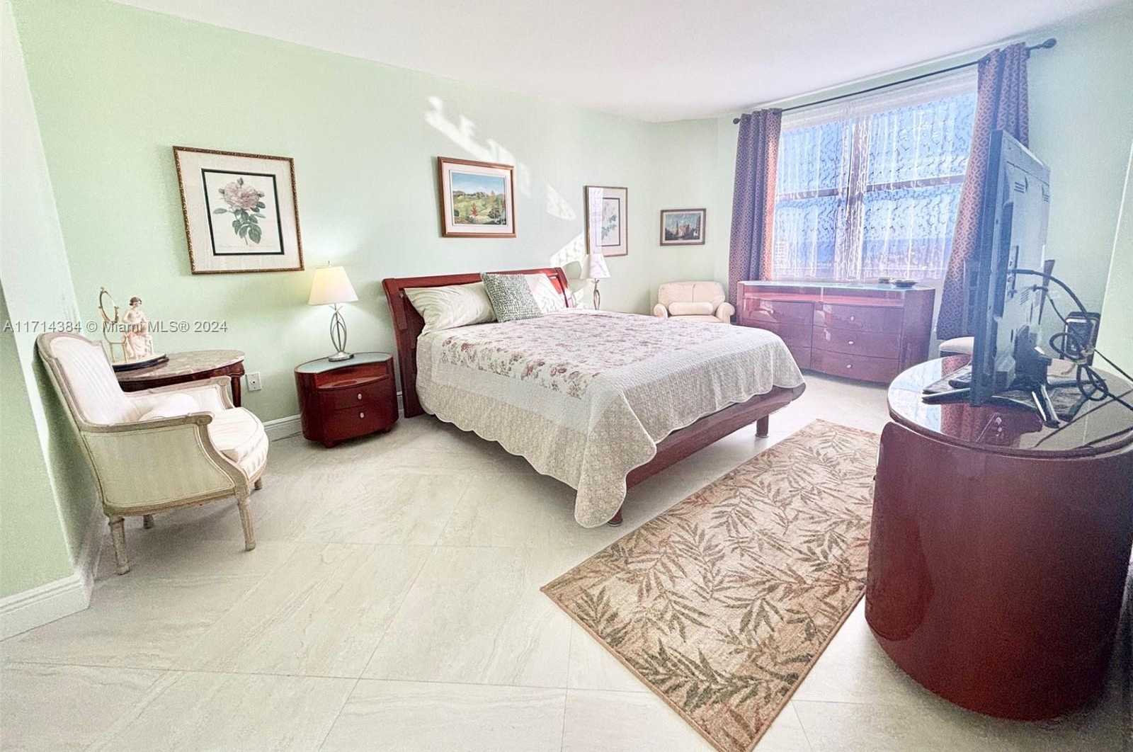 Small Image of 1985 S Ocean Dr, Hallandale Beach, FL 33009, USA Number 20