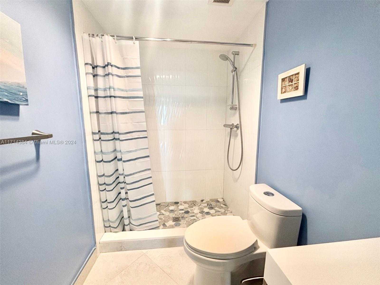 Small Image of 1985 S Ocean Dr, Hallandale Beach, FL 33009, USA Number 34
