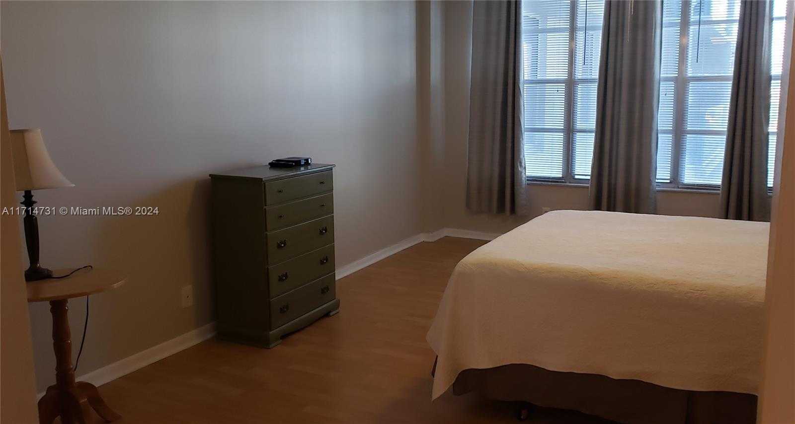 Small Image of 3800 SOUTH OCEAN DR #425, Hollywood Number 19