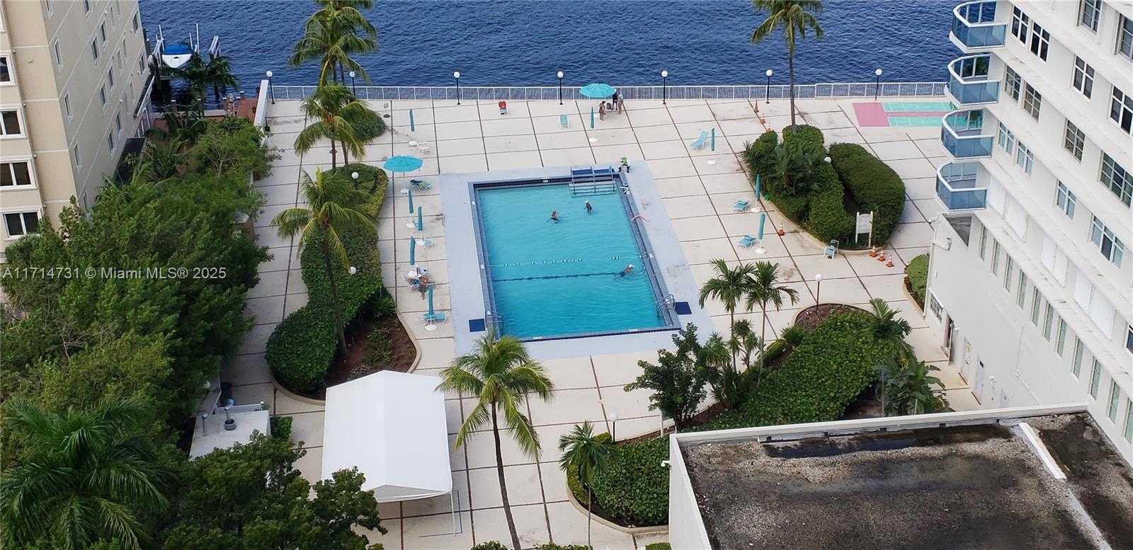 Small Image of 3800 SOUTH OCEAN DR #425, Hollywood Number 5