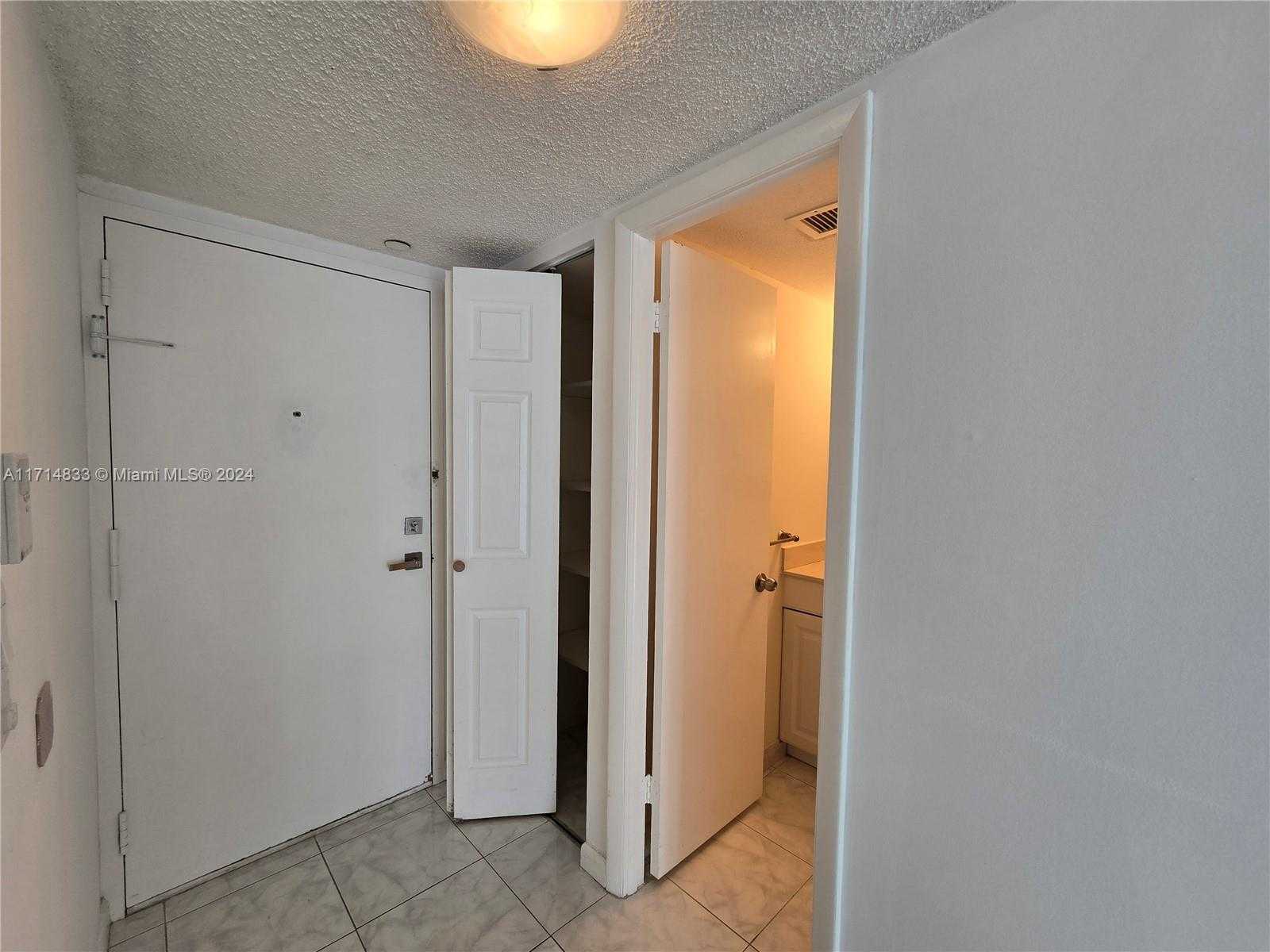 Small Image of 2851 NORTH EAST 183RD ST #1010E, Aventura Number 12
