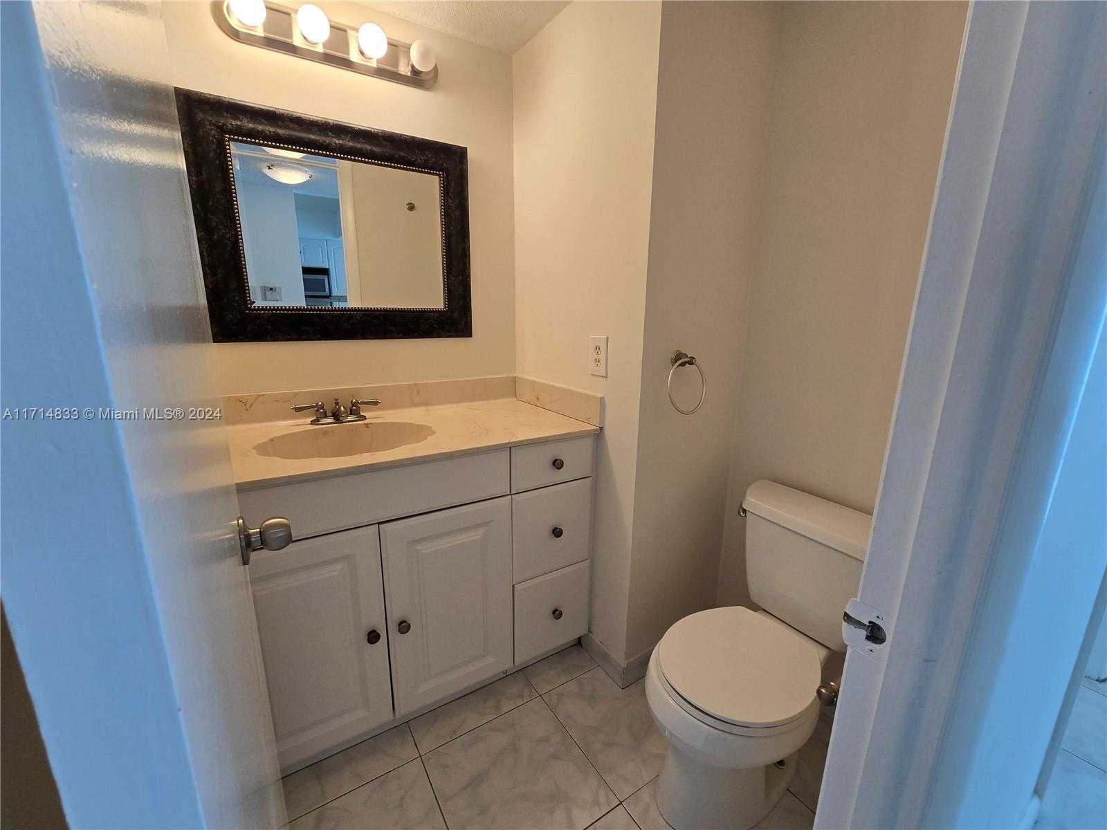 Small Image of 2851 NORTH EAST 183RD ST #1010E, Aventura Number 13