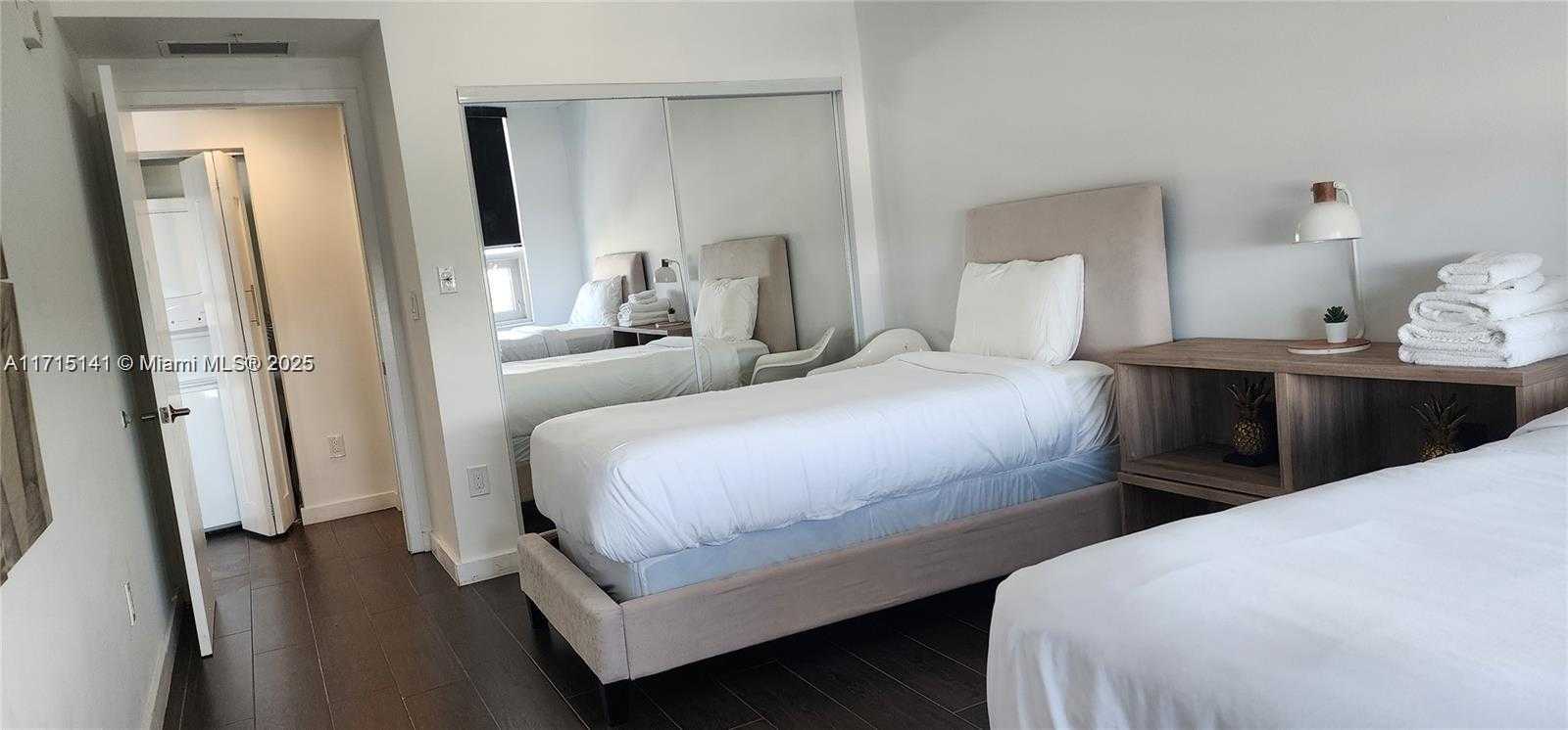 Small Image of 3250 NORTH EAST 1ST #1006, Miami Number 4