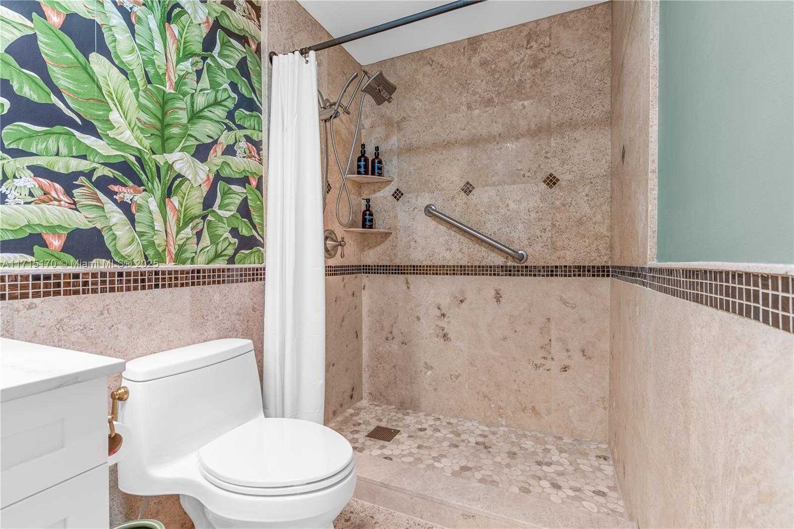Small Image of 1457 SOUTH EAST 7TH ST, Deerfield Beach Number 15