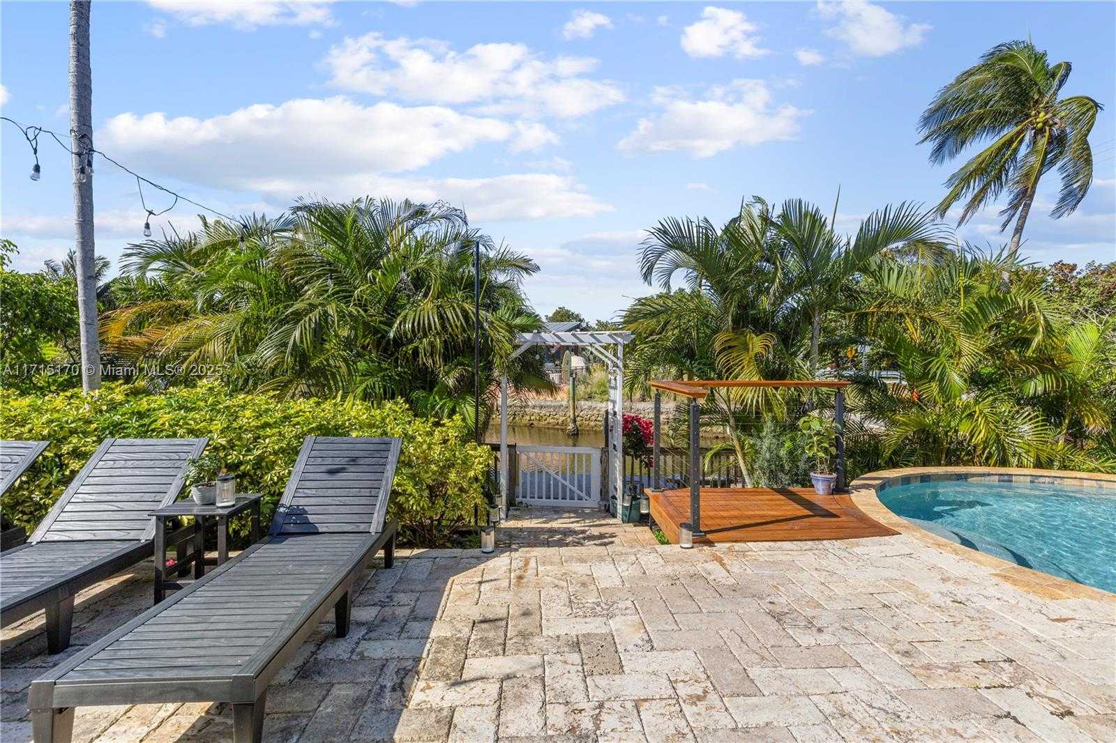 Small Image of 1457 SOUTH EAST 7TH ST, Deerfield Beach Number 32
