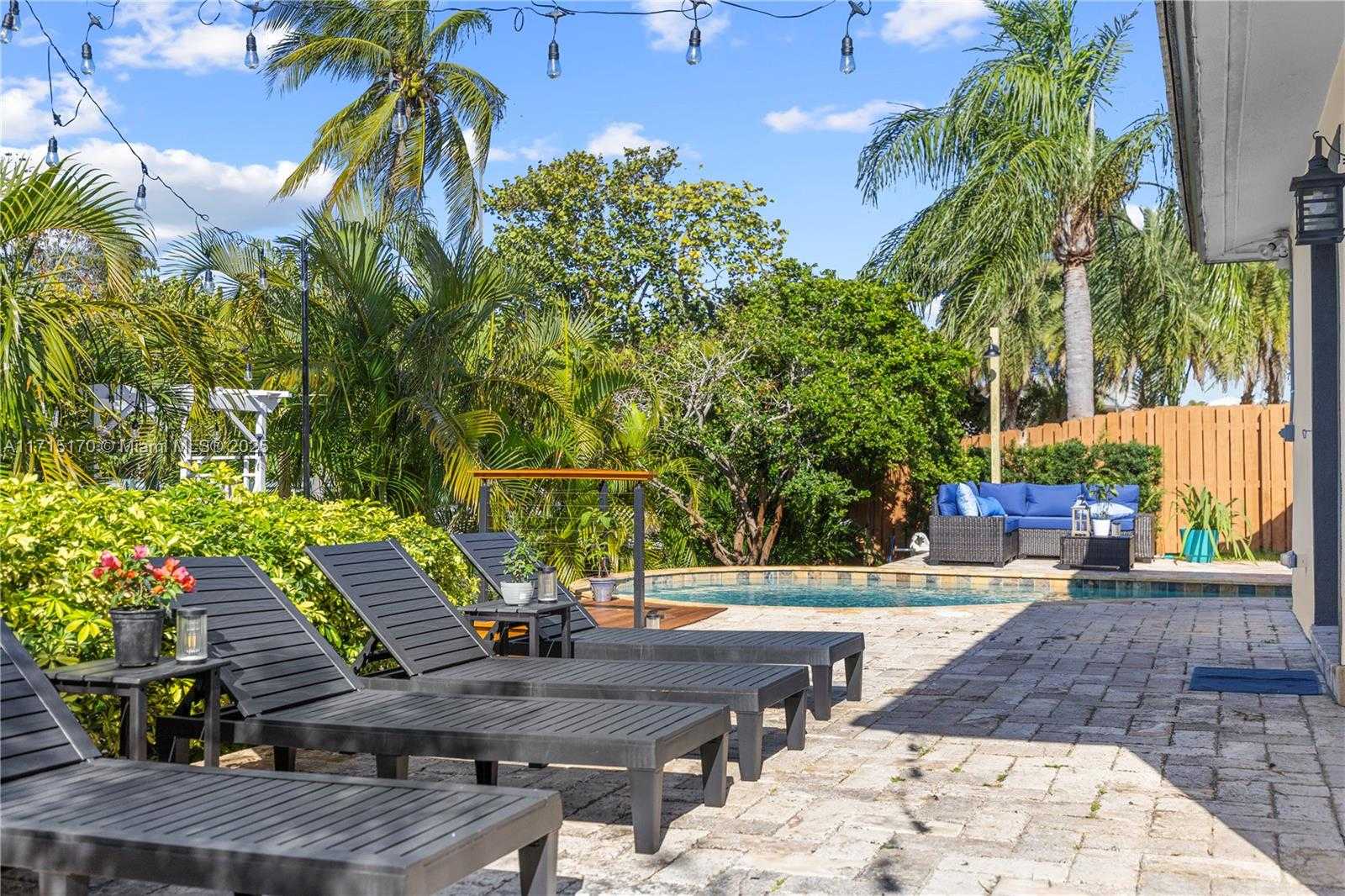 Small Image of 1457 SOUTH EAST 7TH ST, Deerfield Beach Number 33