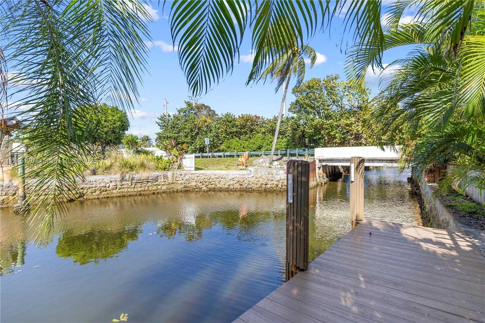 Small Image of 1457 SOUTH EAST 7TH ST, Deerfield Beach Number 4