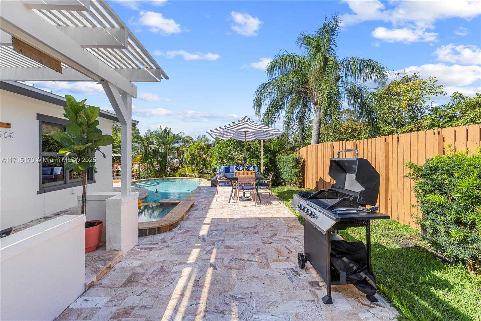 Small Image of 1457 SOUTH EAST 7TH ST, Deerfield Beach Number 5