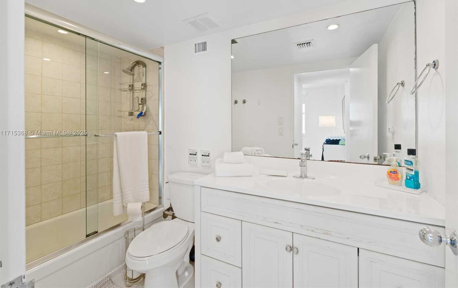 Small Image of 9195 COLLINS AVE #1103, Surfside Number 16