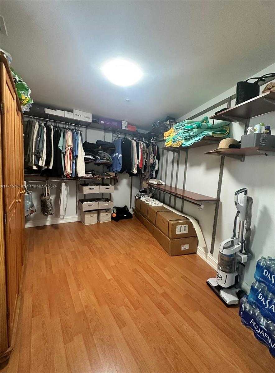 Small Image of 1850 SOUTH OCEAN DR #3310, Hallandale Beach Number 18
