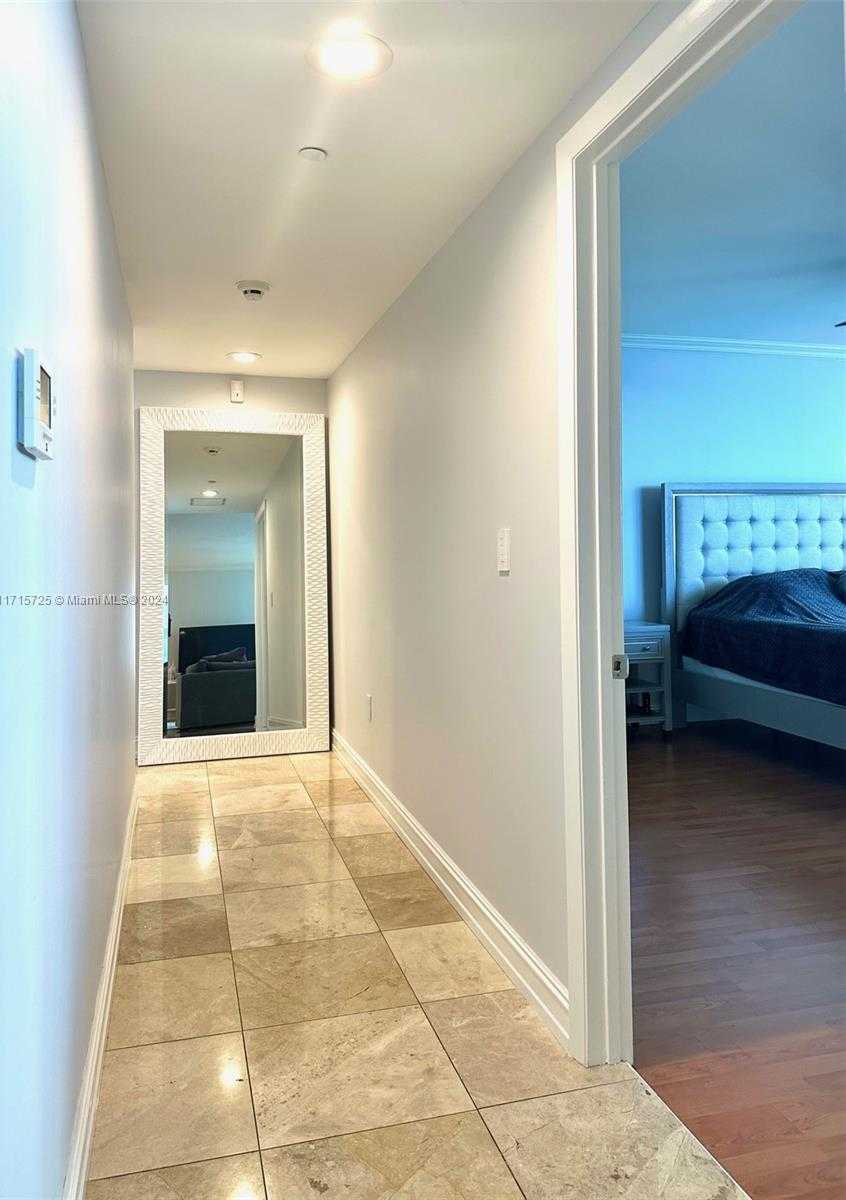 Small Image of 1850 SOUTH OCEAN DR #3310, Hallandale Beach Number 19