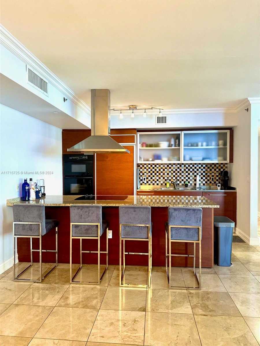 Small Image of 1850 SOUTH OCEAN DR #3310, Hallandale Beach Number 4
