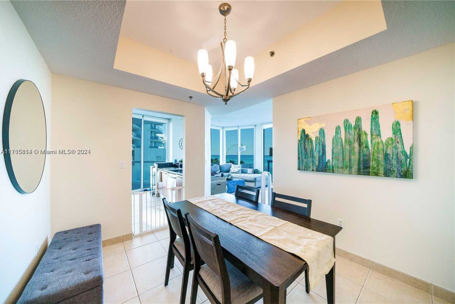 Small Image of 6515 COLLINS AVE #702, Miami Beach Number 11