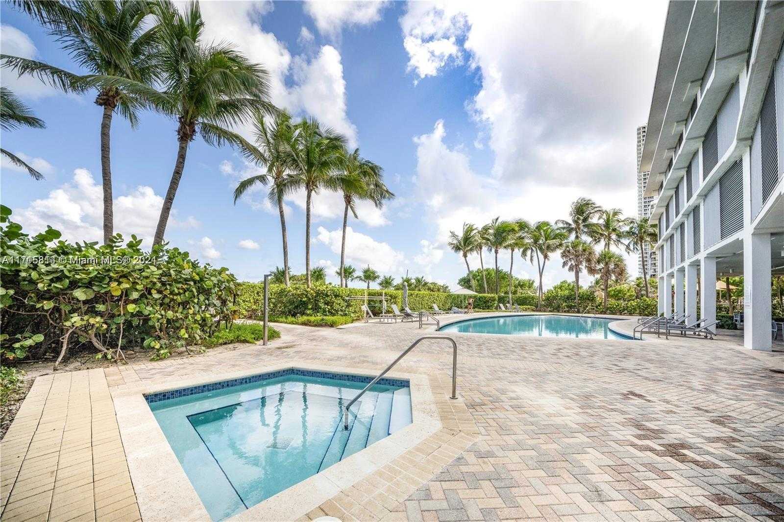 Small Image of 6515 COLLINS AVE #702, Miami Beach Number 24