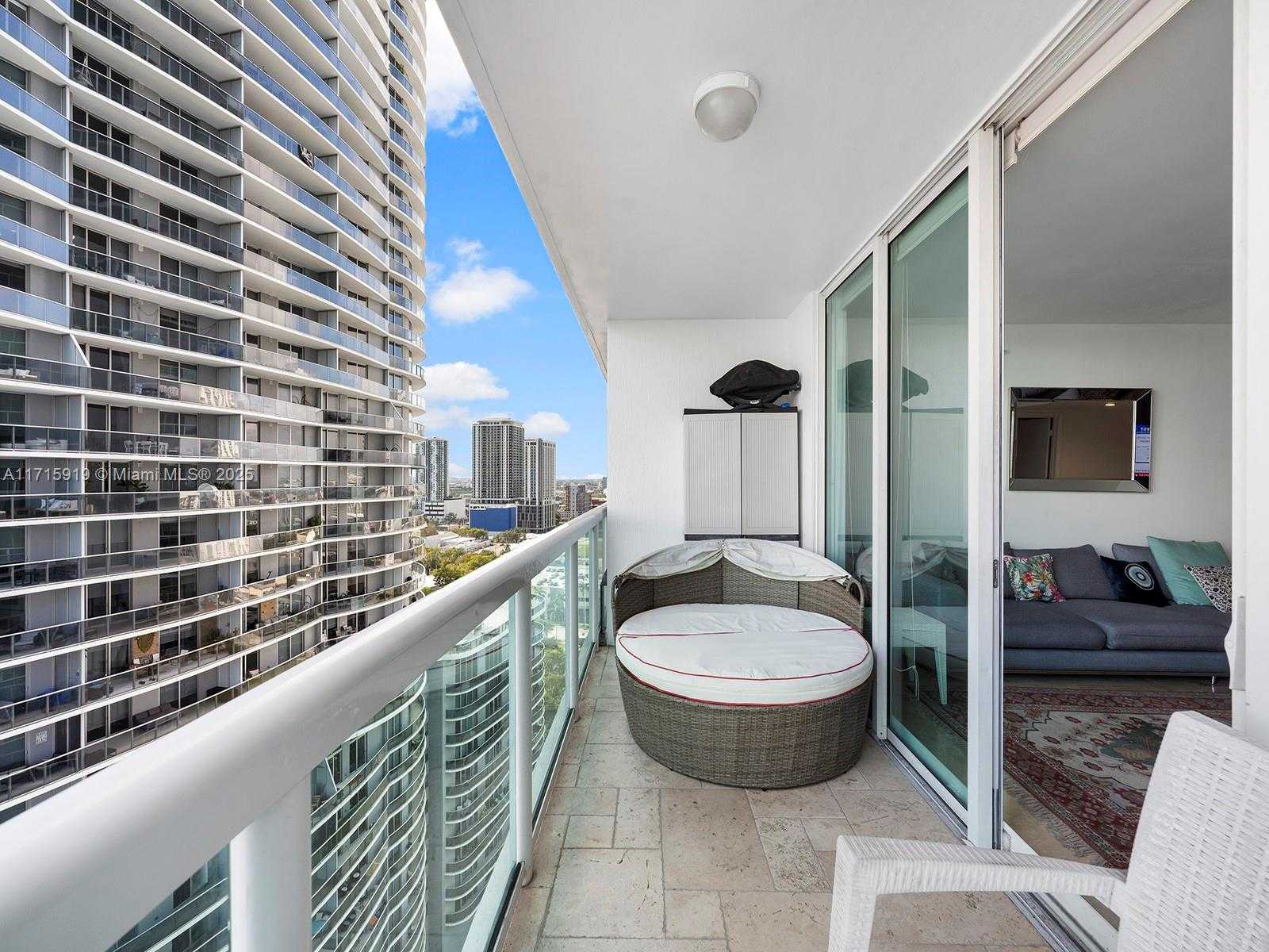Small Image of 1800 NORTH BAYSHORE DR #2211, Miami Number 18
