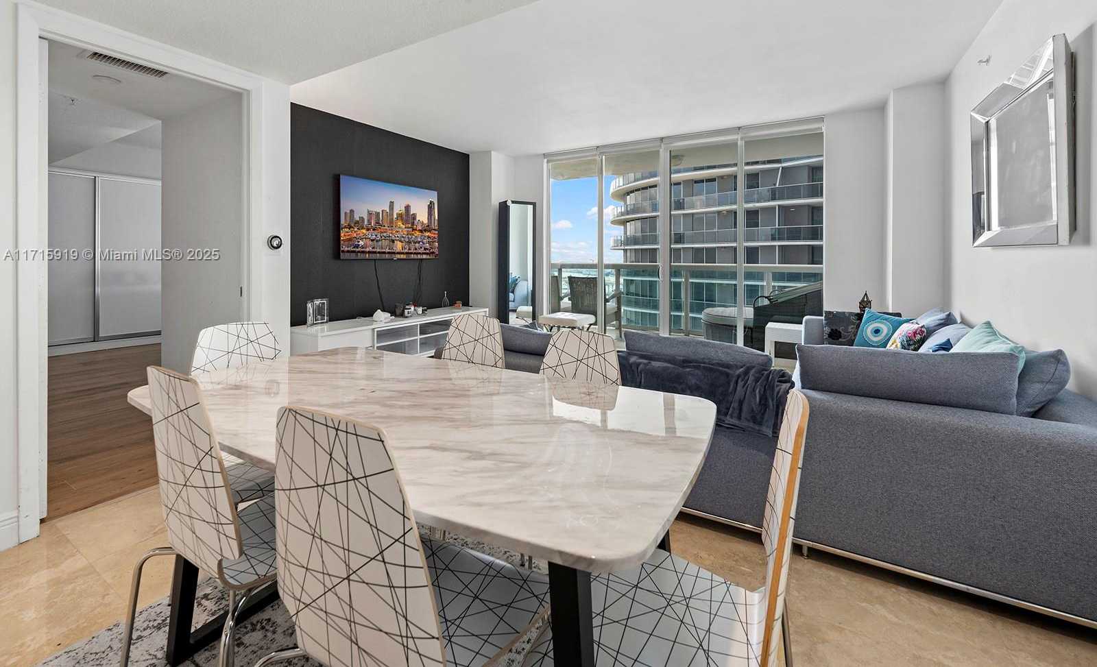 Small Image of 1800 NORTH BAYSHORE DR #2211, Miami Number 6