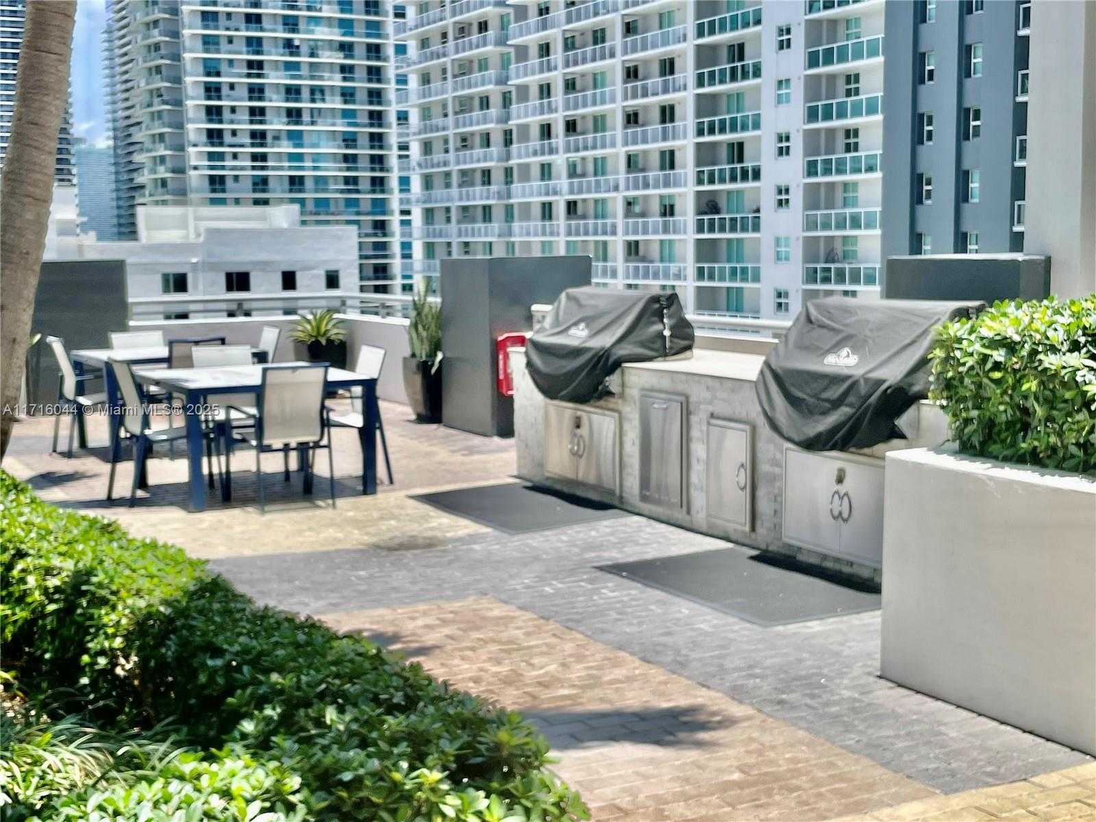 Small Image of 60 #3400, Miami Number 32