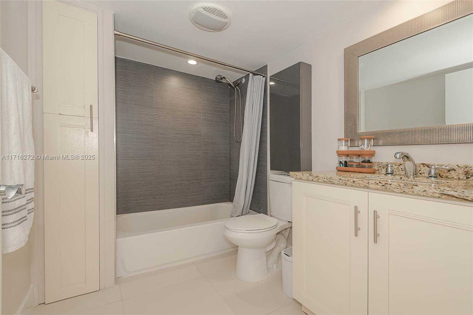 Small Image of 20335 WEST COUNTRY CLUB DR #909, Aventura Number 21