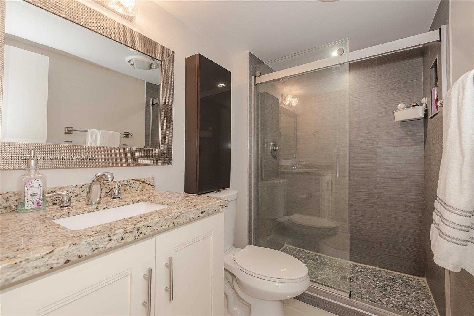 Small Image of 20335 WEST COUNTRY CLUB DR #909, Aventura Number 25