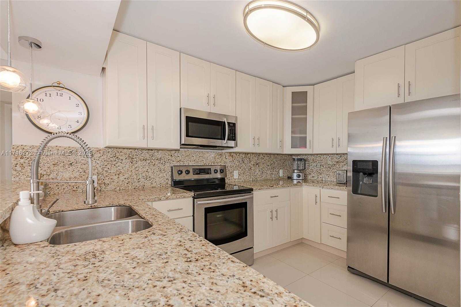 Small Image of 20335 WEST COUNTRY CLUB DR #909, Aventura Number 8
