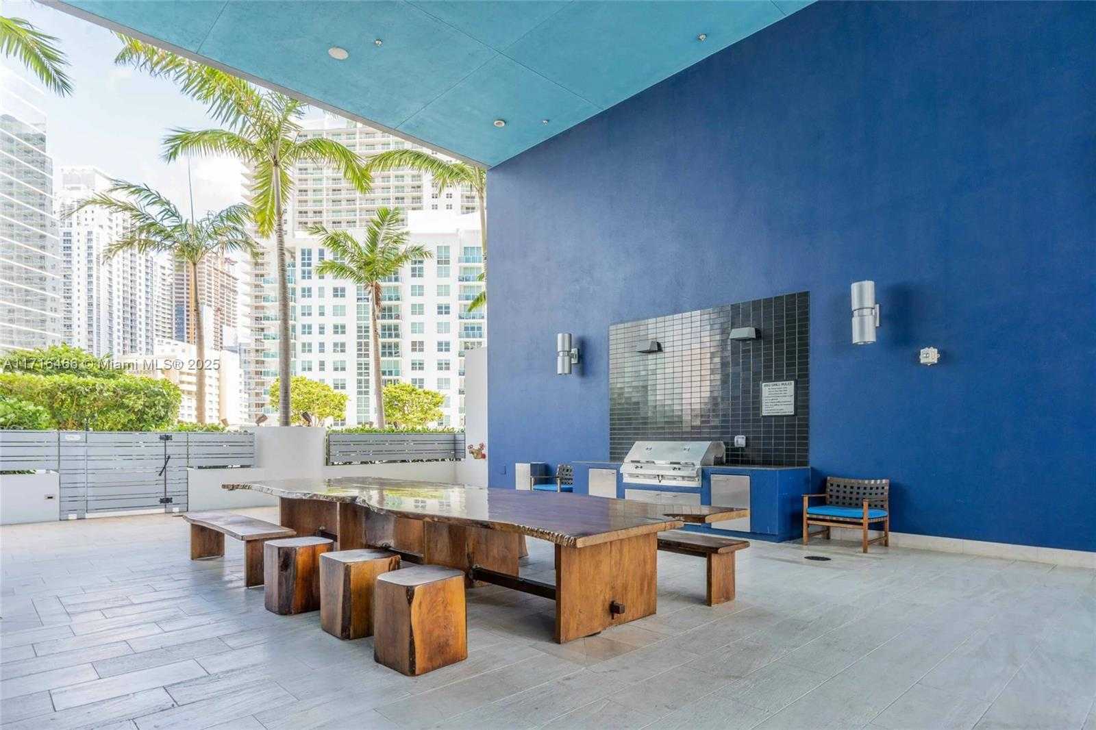 Small Image of 1300 BRICKELL BAY DR #700, Miami Number 39