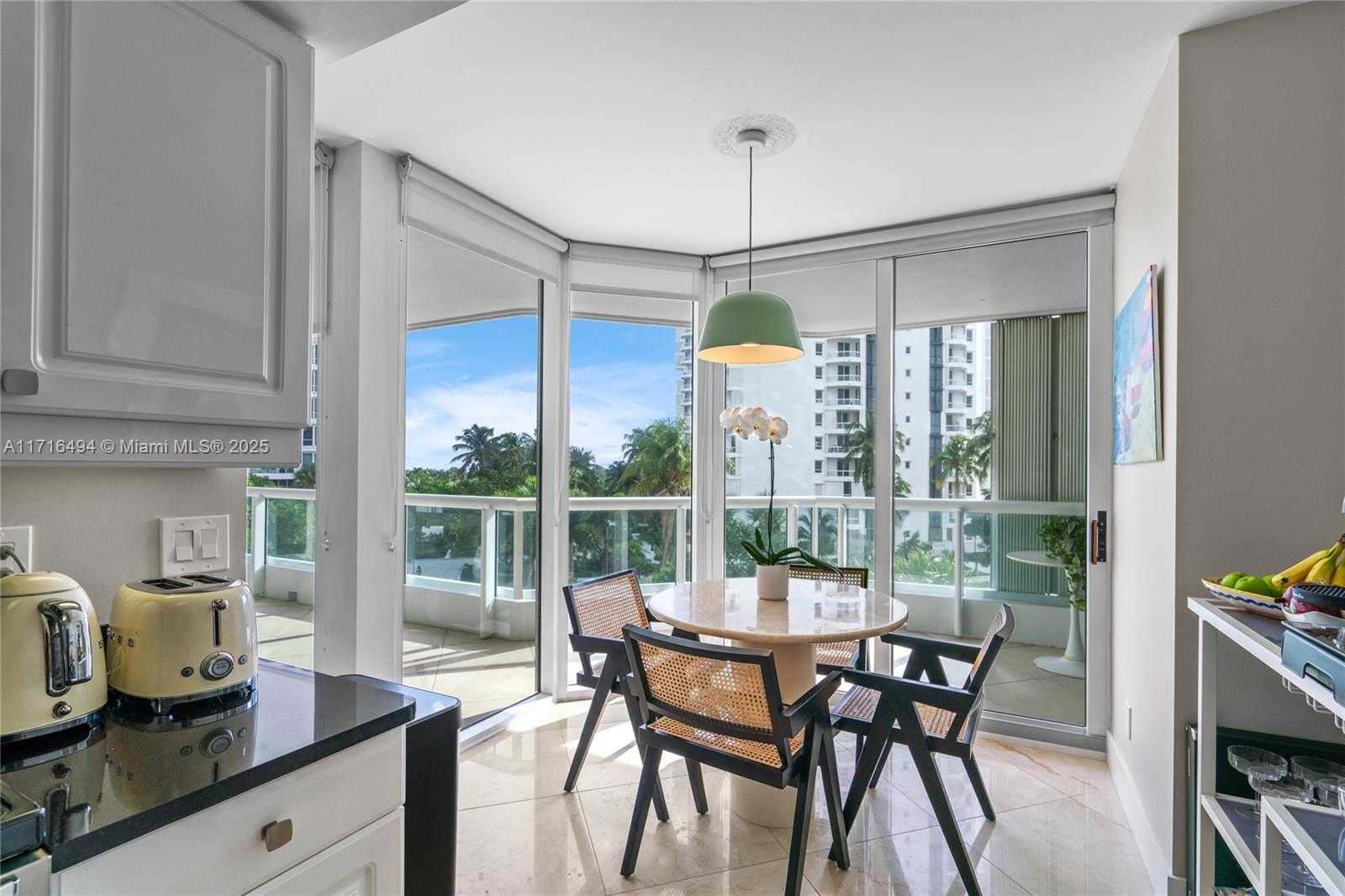 Small Image of 21055 YACHT CLUB DR #702, Aventura Number 21