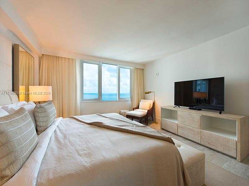 Small Image of 102 24TH ST #1540, Miami Beach Number 11