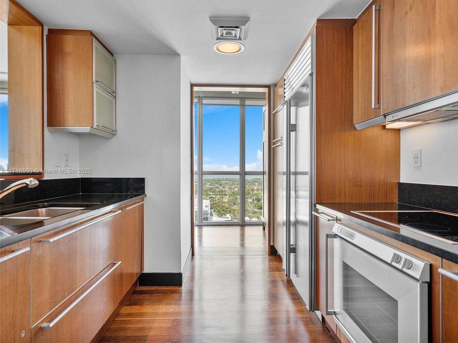 Small Image of 101 20TH ST #3302, Miami Beach Number 15