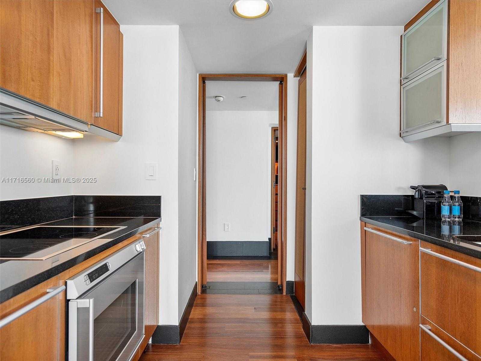 Small Image of 101 20TH ST #3302, Miami Beach Number 17