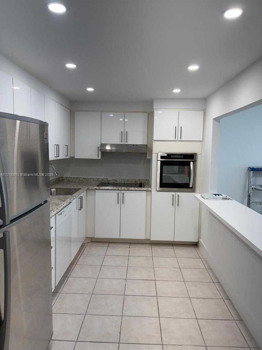 Small Image of 19390 COLLINS AVE #308, Sunny Isles Beach Number 2