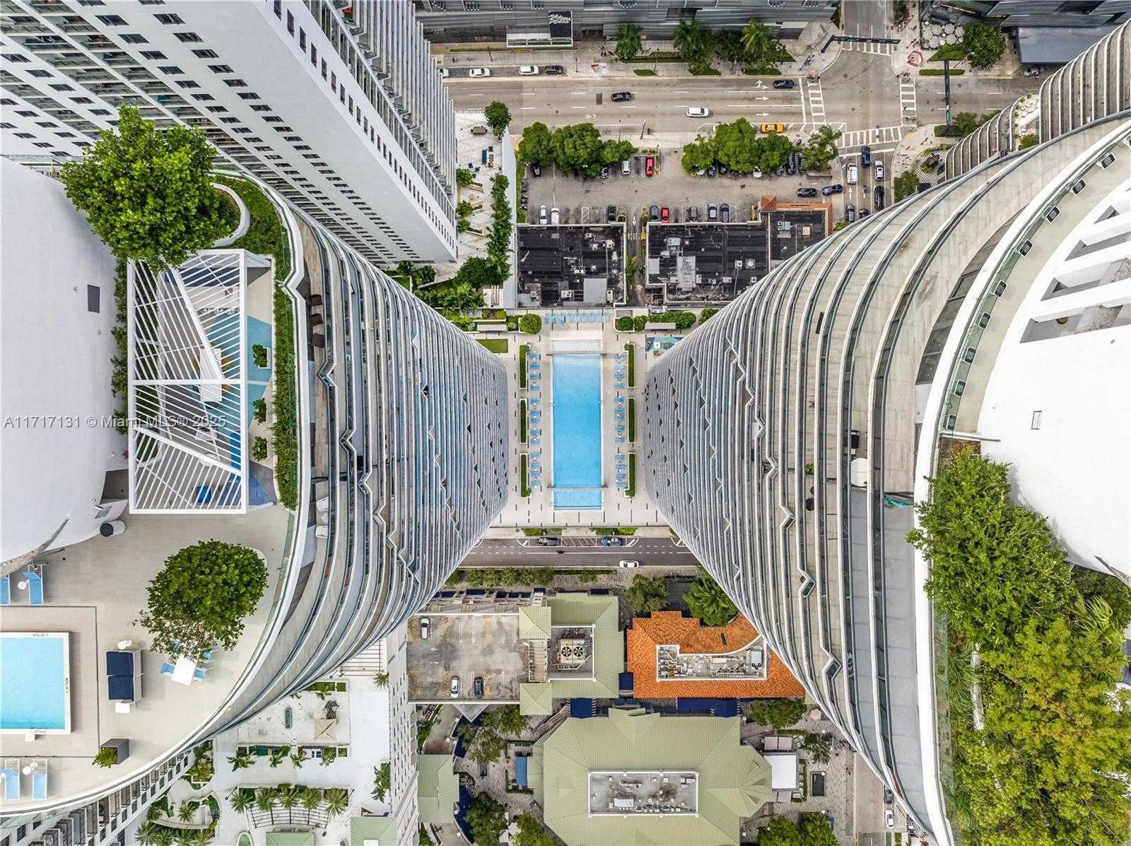 Small Image of 55 SOUTH WEST 9TH ST #4001, Miami Number 27