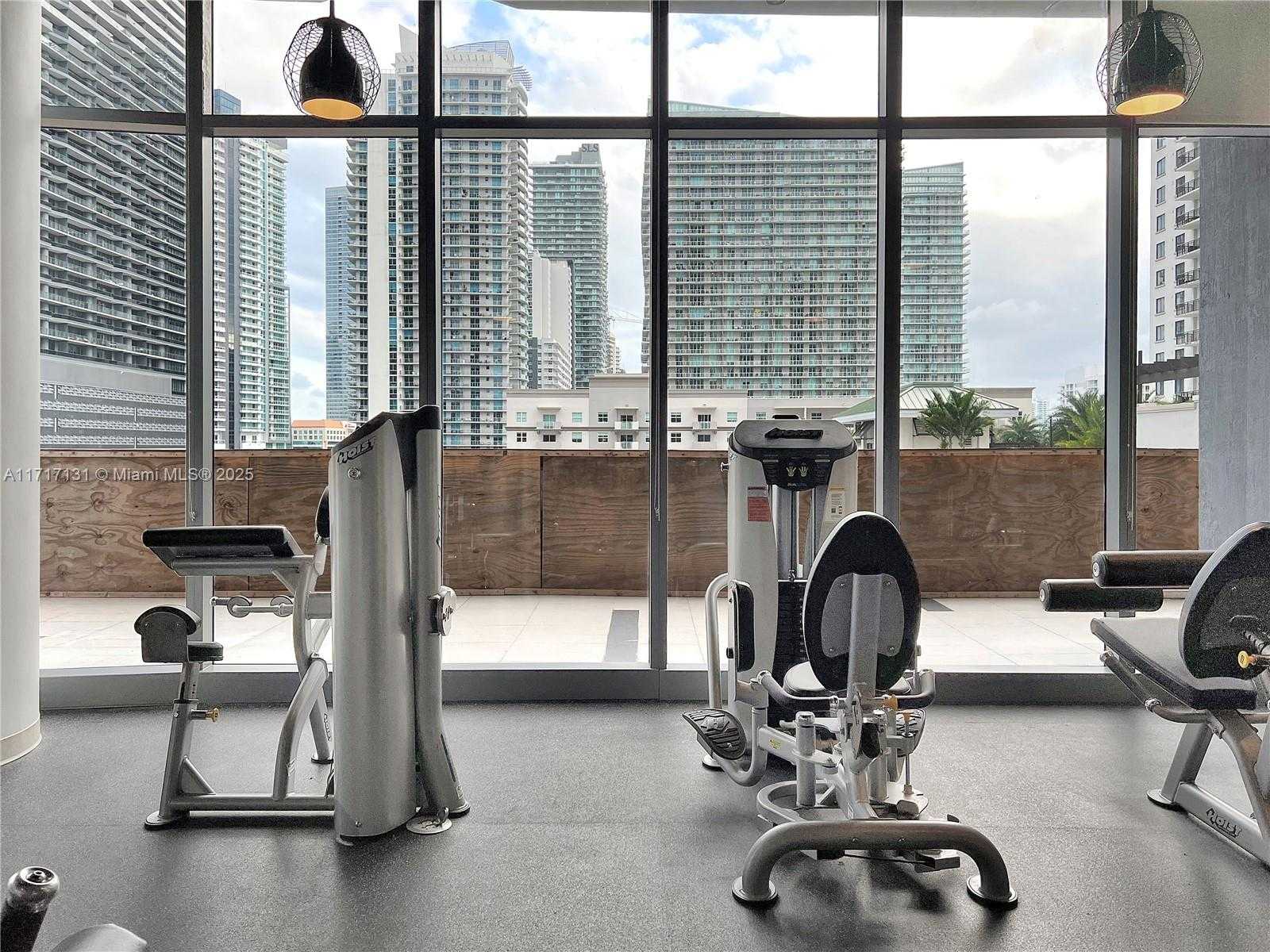 Small Image of 55 SOUTH WEST 9TH ST #4001, Miami Number 31