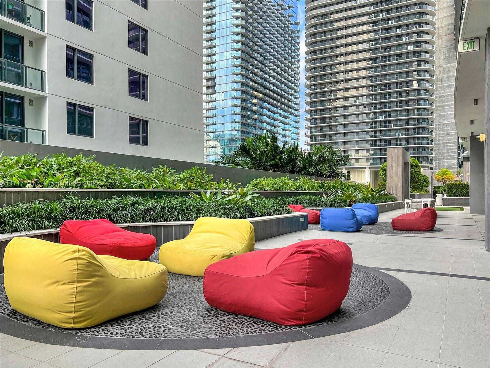 Small Image of 55 SOUTH WEST 9TH ST #4001, Miami Number 36