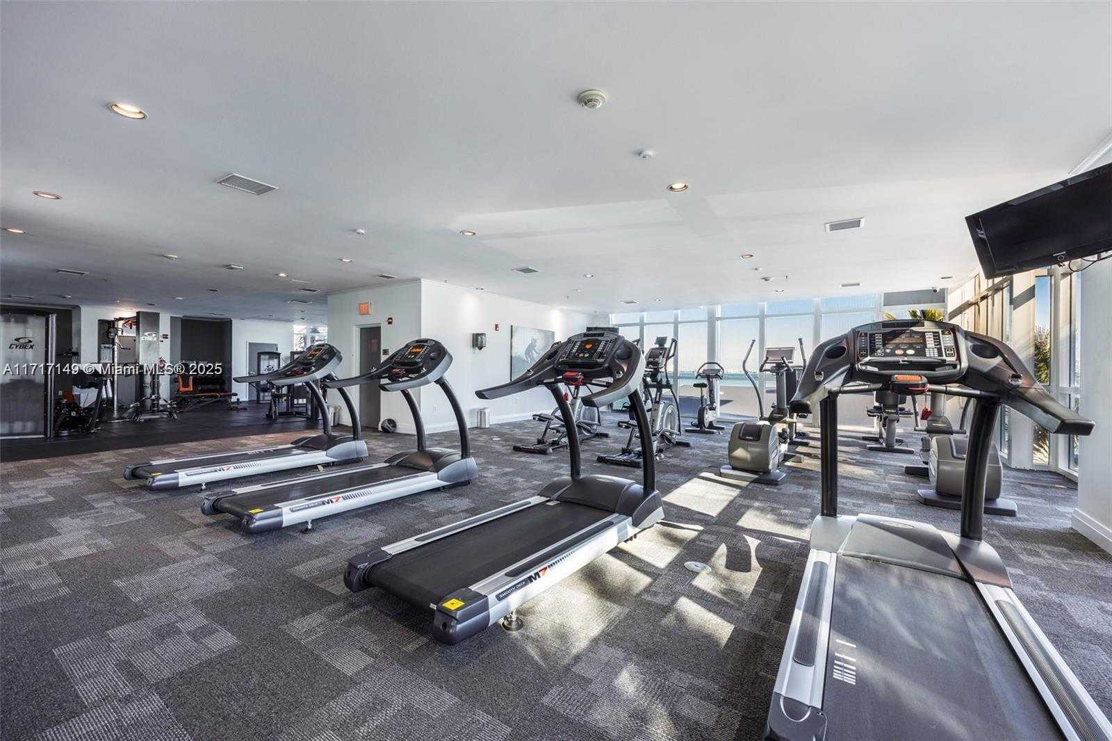Small Image of 1155 BRICKELL BAY #2907, Miami Number 21