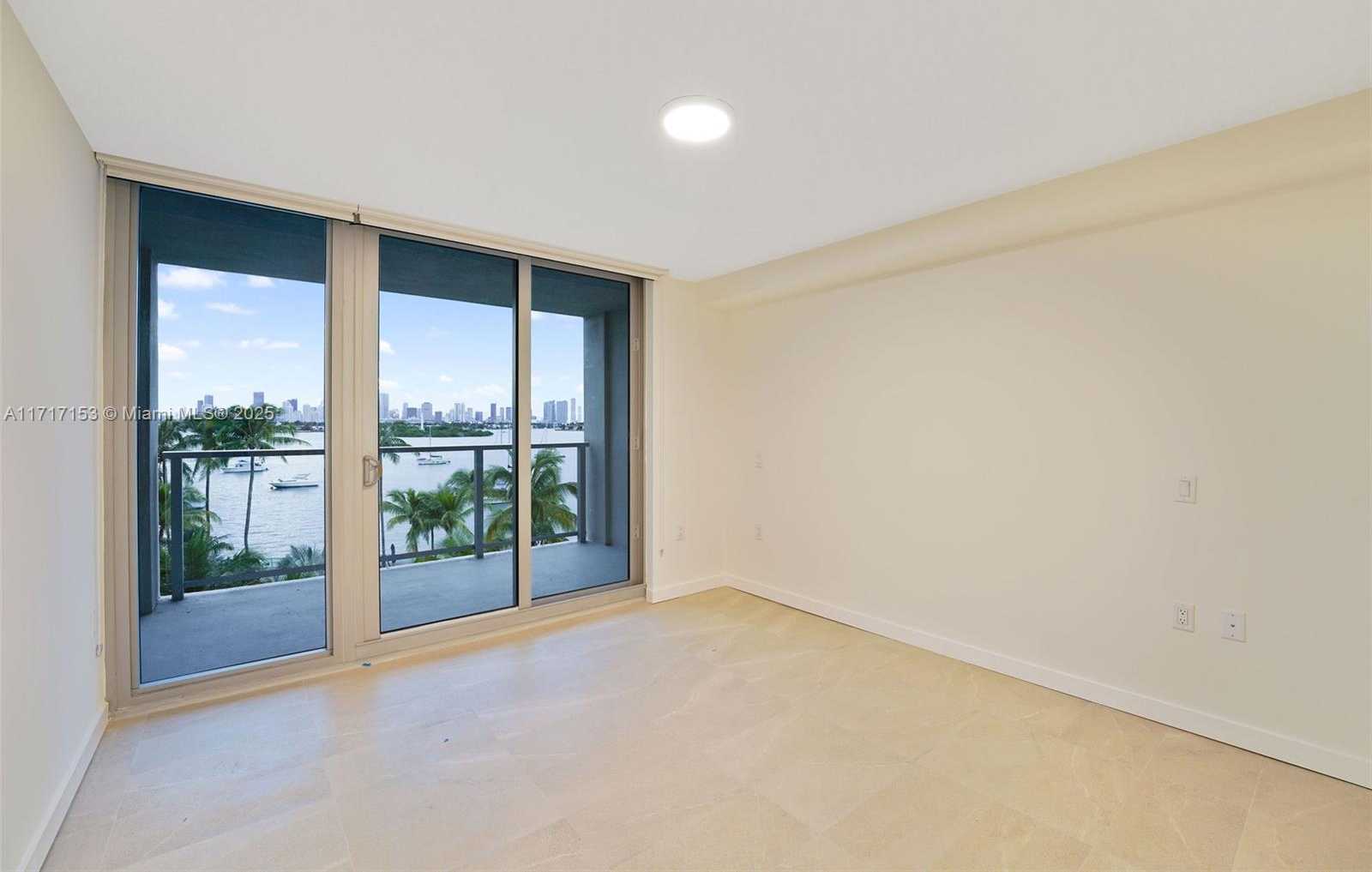 Small Image of 1500 BAY RD #N-0804, Miami Beach Number 17