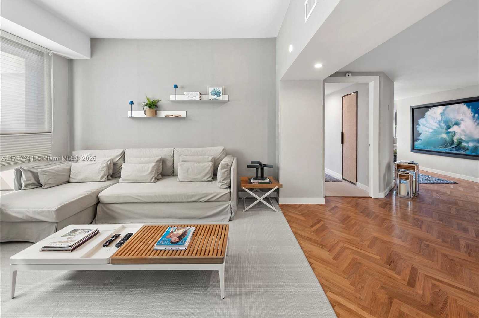 Small Image of 201 CRANDON BLVD #1002, Key Biscayne Number 19