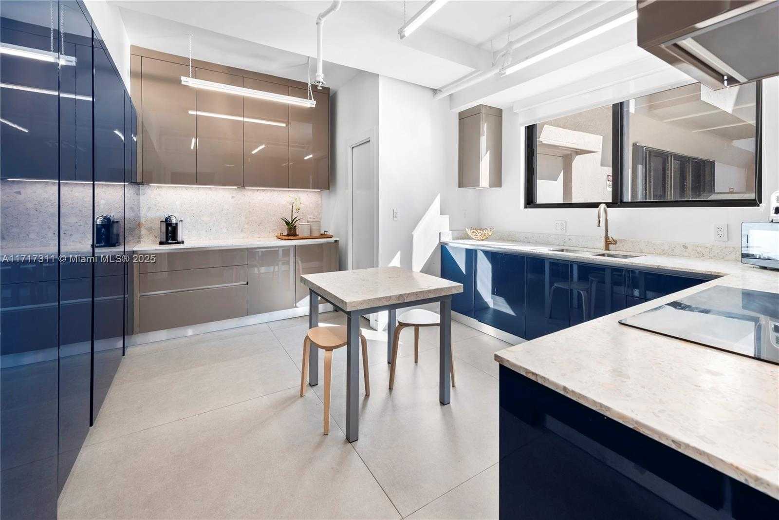 Small Image of 201 CRANDON BLVD #1002, Key Biscayne Number 22