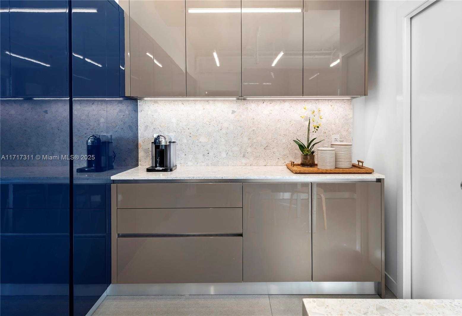 Small Image of 201 CRANDON BLVD #1002, Key Biscayne Number 24