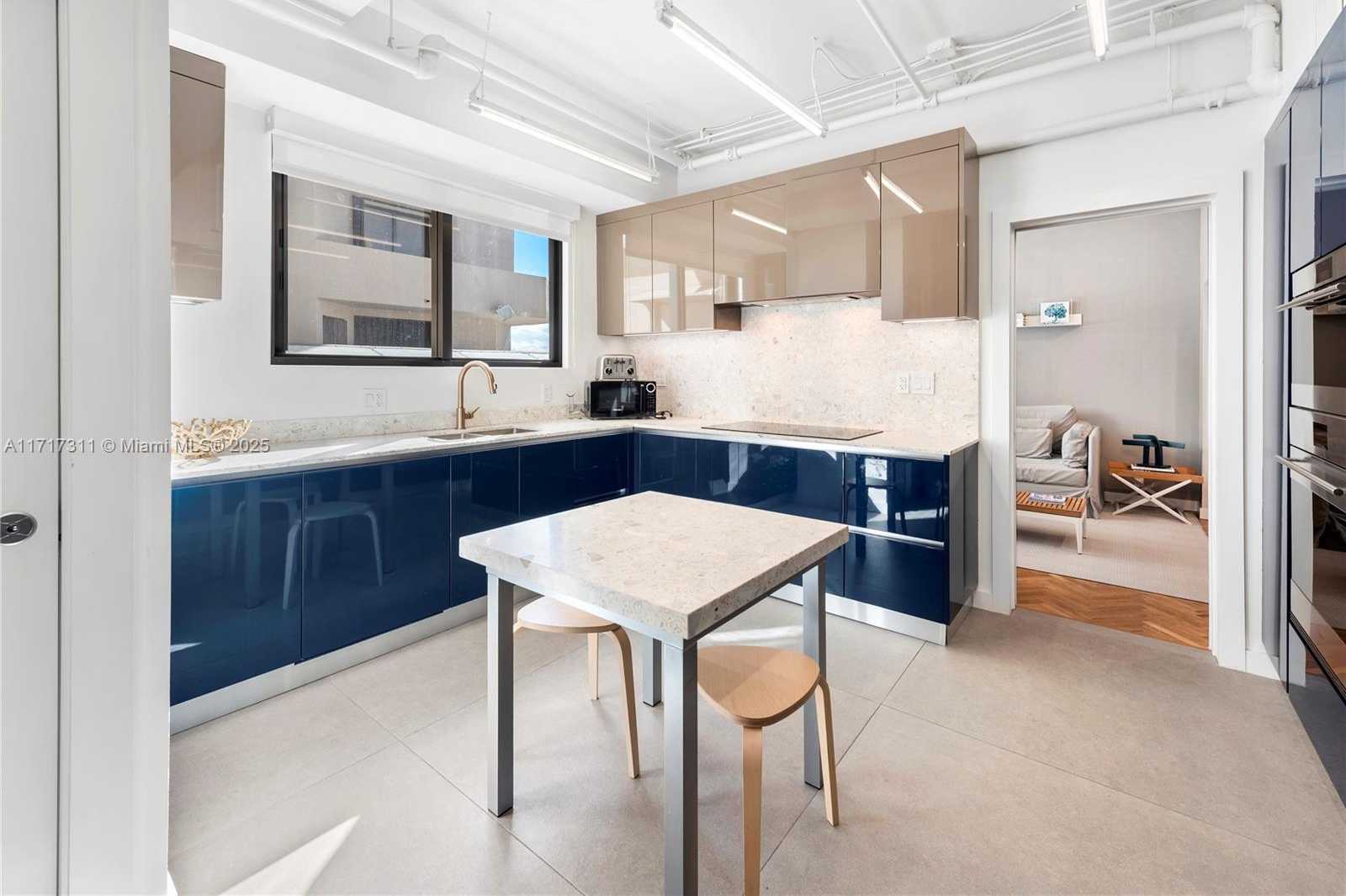 Small Image of 201 CRANDON BLVD #1002, Key Biscayne Number 25