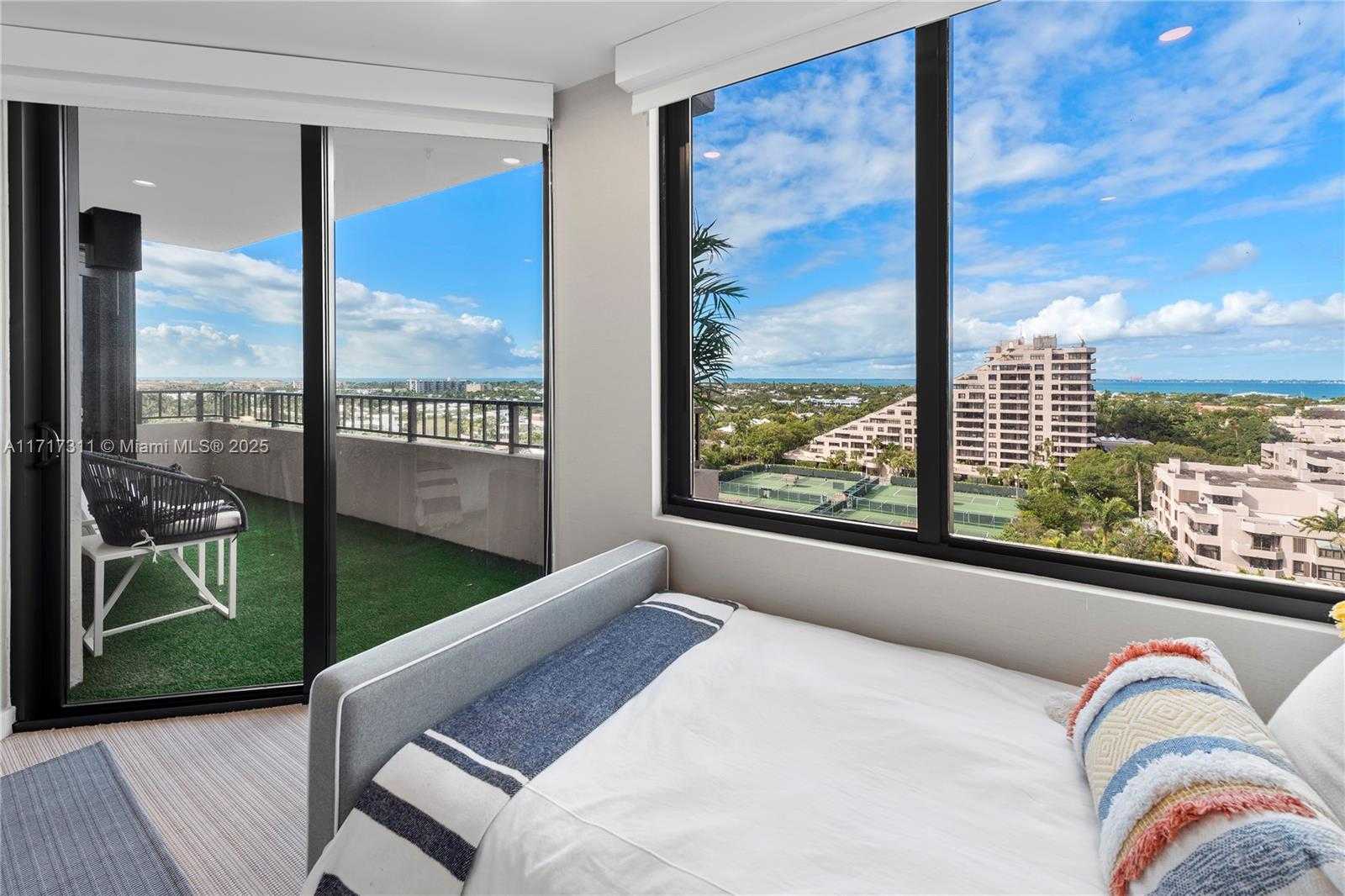 Small Image of 201 CRANDON BLVD #1002, Key Biscayne Number 41