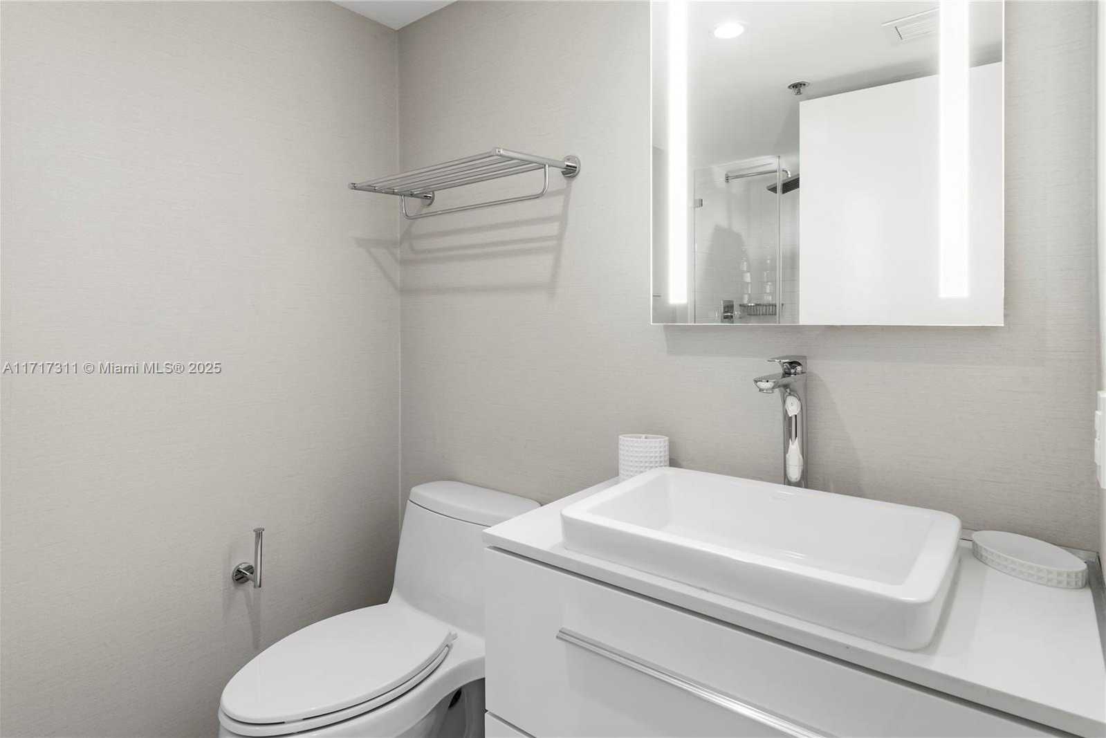 Small Image of 201 CRANDON BLVD #1002, Key Biscayne Number 42
