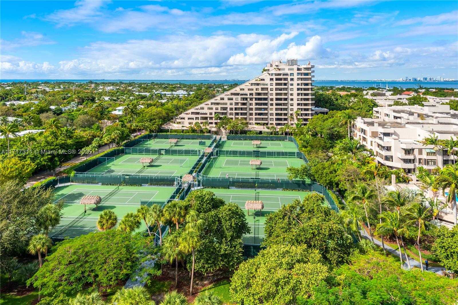 Small Image of 201 CRANDON BLVD #1002, Key Biscayne Number 55