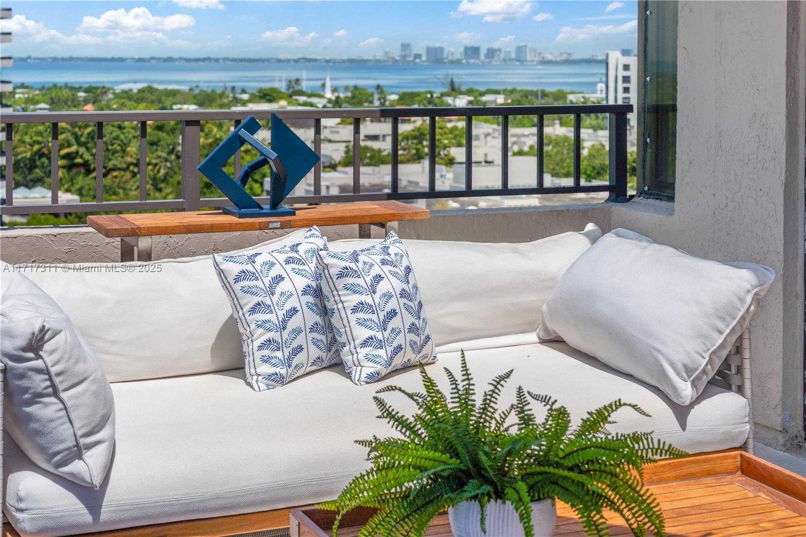 Small Image of 201 CRANDON BLVD #1002, Key Biscayne Number 67